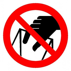 Пластик (Р-33)  Запрещается брать руками. Сыпучая масса (Непрочная упаковка )