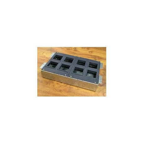 BOX/8 Коробка с суппортами для люка в пол на 8 модулей (45х45мм), для заливки в бетон, сталь